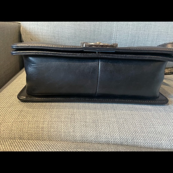 Chanel le boy medium - Picture 9 of 16